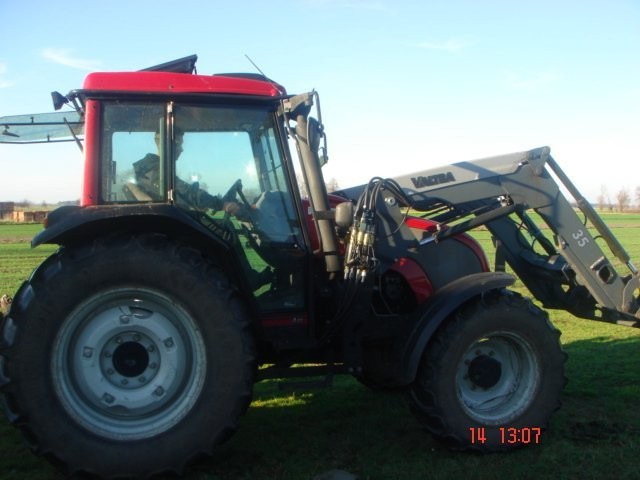 VALTRA A 85 — zdjęcie 2