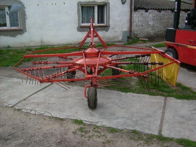 Zgrabiarka Fella TS 330 RDF — zdjęcie 2