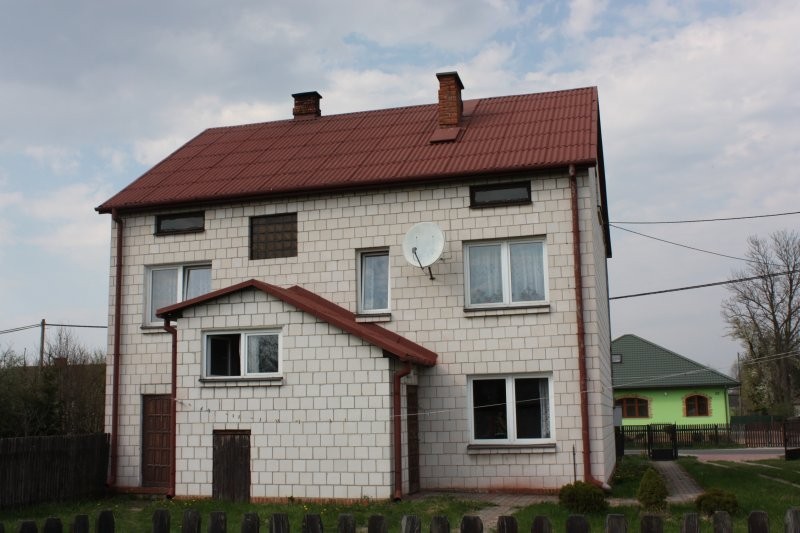 Dom i gospodarstwo rolne do sprzedaży - ok. Radom — zdjęcie 2