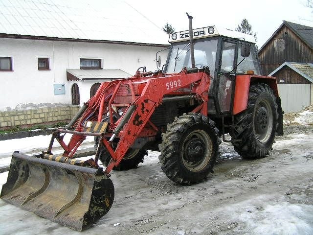 ZETOR 8145 z przyczepa — zdjęcie 3