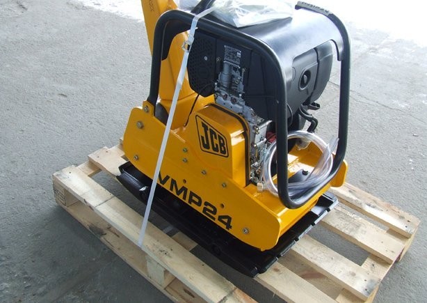 Zagęszczarka rewersyjna JCB VMP 24- NOWA — zdjęcie 2