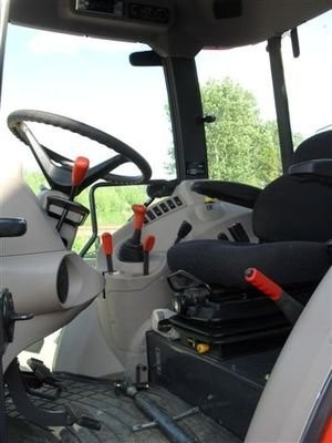 2009 Kubota M6040 Cab — zdjęcie 4