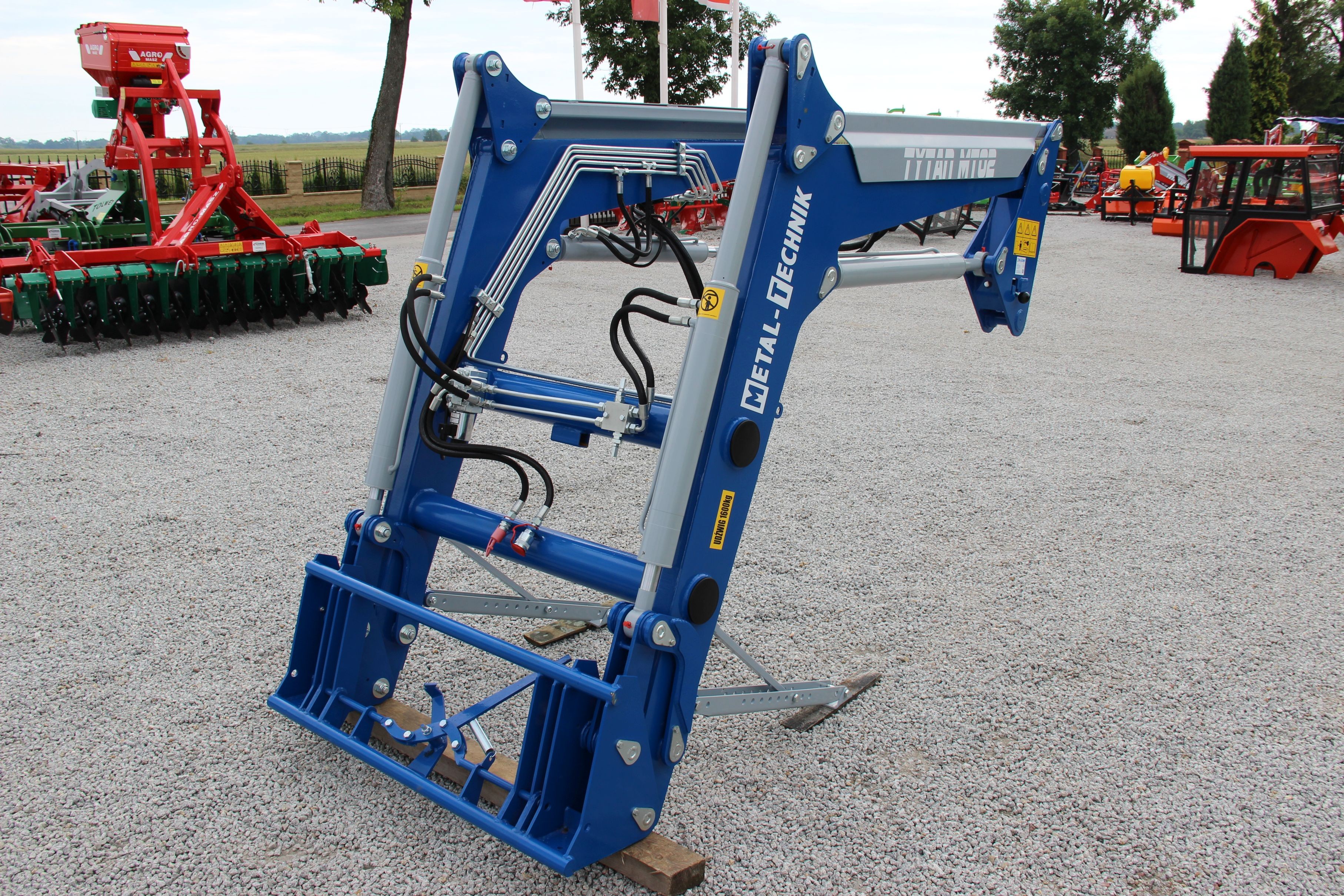 Ładowacz czołowy Tur Ursus MTZ John Deere Farmtrac ładowacze czołowe — zdjęcie 5
