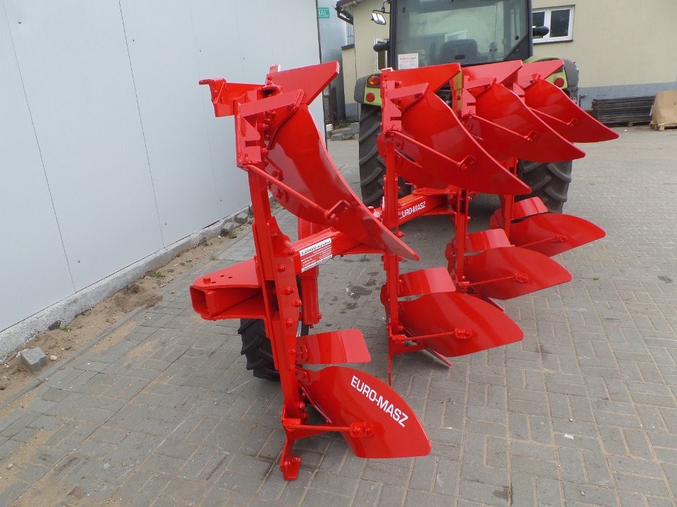 Pług obrotowy 4 skibowy — zdjęcie 3
