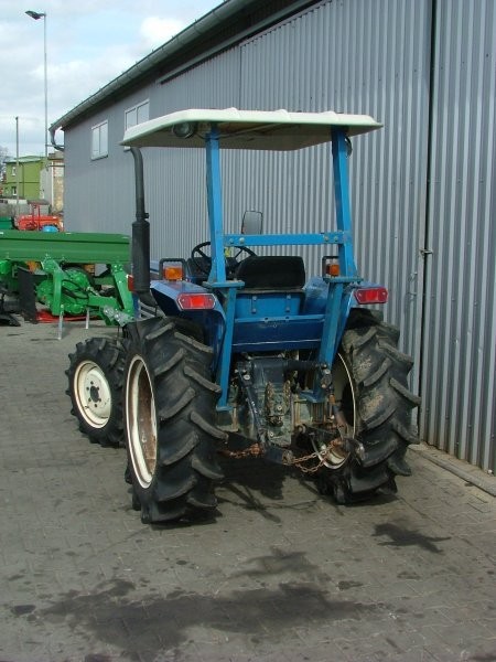 Mini traktorek Iseki TL2301, 23KM, 4x4 — zdjęcie 3