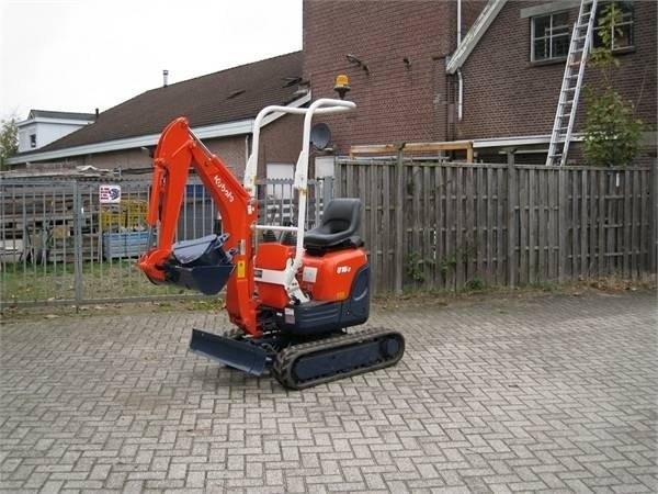 Kubota U10-3 Mini koparka — zdjęcie 2