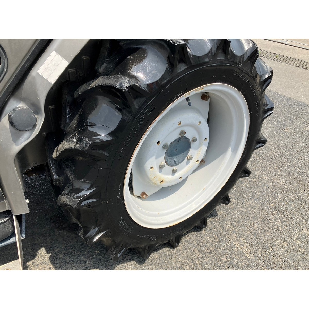 Traktor Iseki TG27F | 4x4 | 27 KM | Gotowy do pracy | Faktura VAT — zdjęcie 8