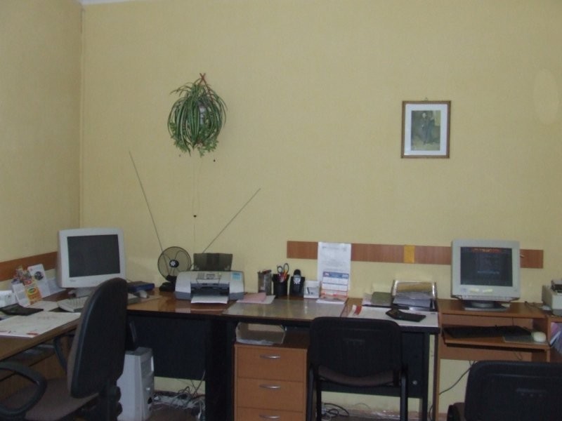 FUNKCJONUJĄCY ZAKŁAD TWORZYW Z  PCV — zdjęcie 1