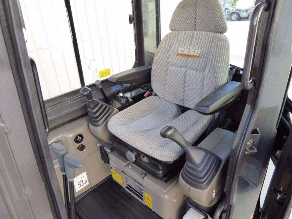 2011 Case CX 30B — zdjęcie 5