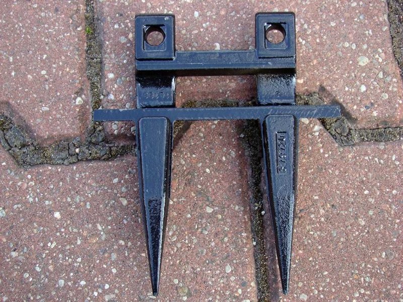 Palec podwójny (bagnet) NEW HOLLAND — zdjęcie 1