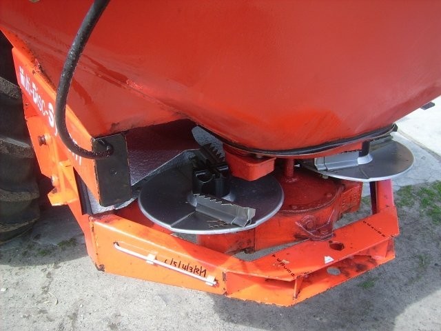 Rozsiewacz Rauch MDS 801 — zdjęcie 2