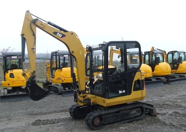 Caterpillar 302.5C - rok prod. 2008