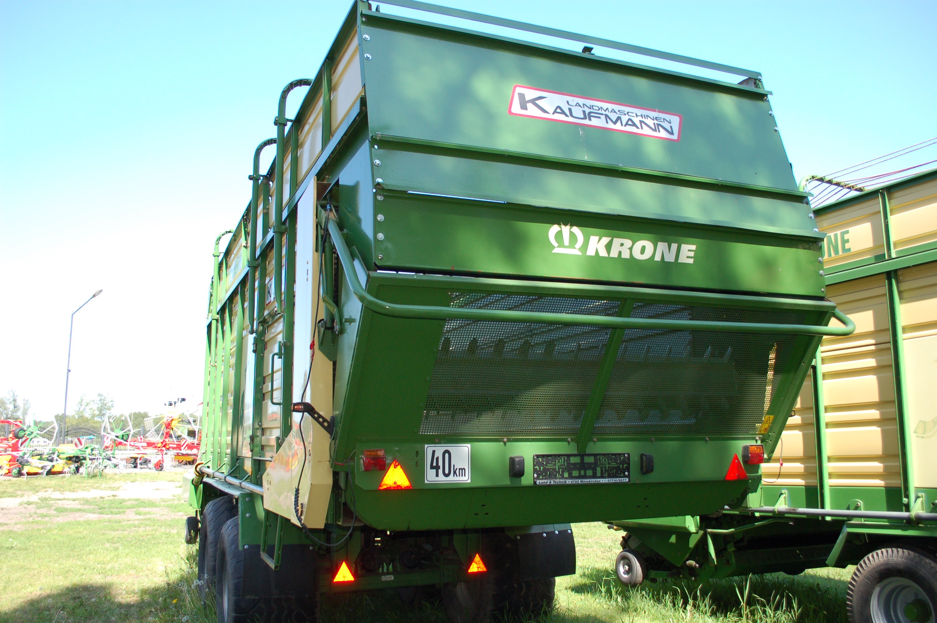 Przyczepa samozbierająca KRONE 4 XL R/GD — zdjęcie 1