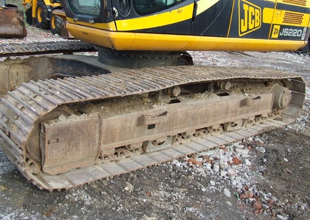 Koparka gąsienicowa JCB JS 220LC z roku 2006 — zdjęcie 1