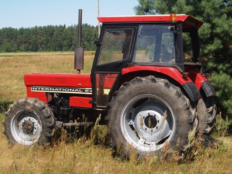 Case IH International 844s - 1983