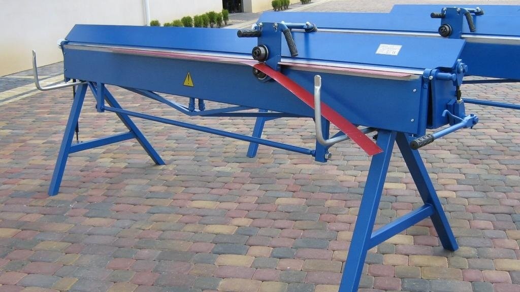 ZAGINARKA 2,5m/0,8-1mm  GIĘTARKA KRAWĘDZIARKA — zdjęcie 1