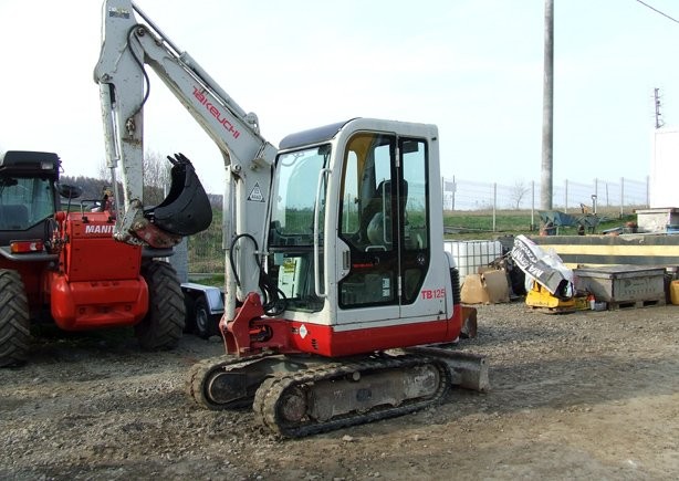 Minikoparka gąsienicowa Takeuchi TB 125 rok 2008