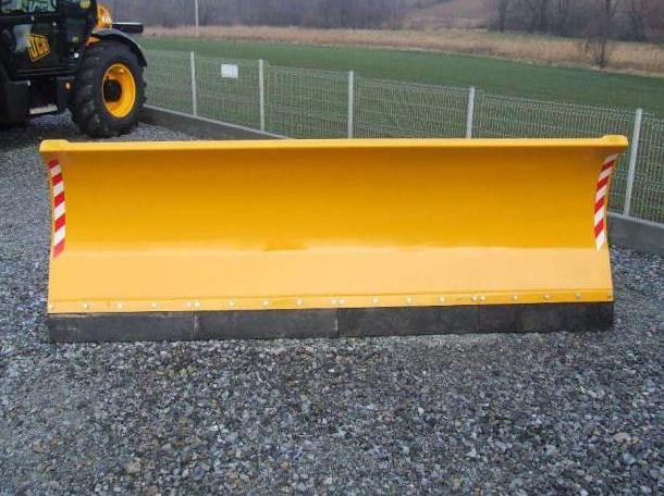 Nowy pług do koparko-ładowarki JCB 3CX/4CX — zdjęcie 3