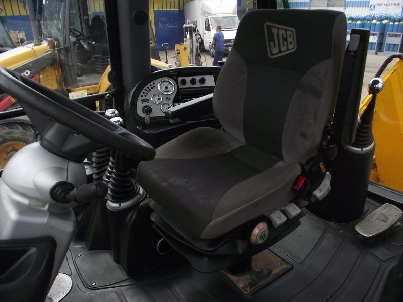 JCB 3CX SITEMASTER z 2004r. — zdjęcie 3