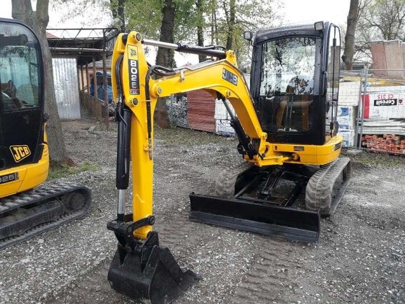 koparkikrakow.pl - JCB 8025 ZTS z 2011 roku — zdjęcie 4