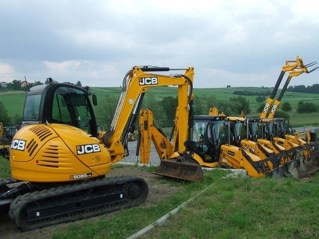 Minikoparki JCB oraz CAT www.denison.com.pl — zdjęcie 3