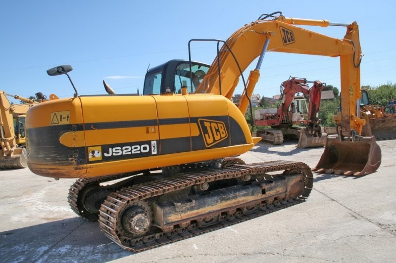 2004 JCB JS220NC — zdjęcie 2