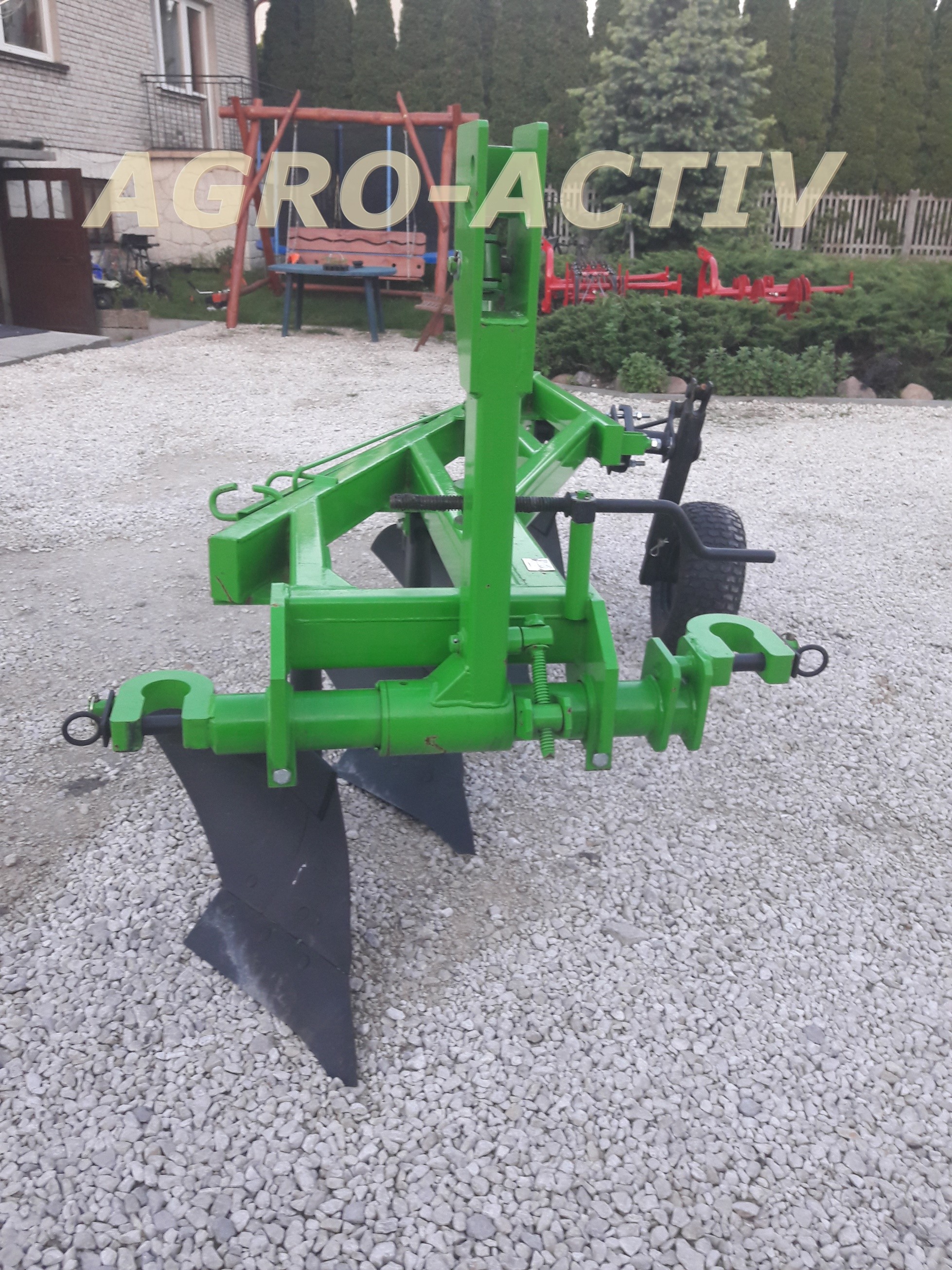 PŁUG 4 skibowy Bomet NOWY TRANSPORT  — zdjęcie 4