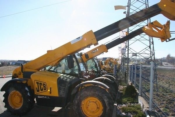 ŁADOWARKA TELESKOPOWA JCB 540-70. UDŹWIG 4 T. KLIMATYZACJA. — zdjęcie 2