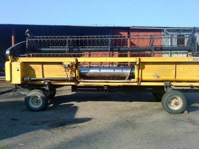 New  Holland CX 820 — zdjęcie 5