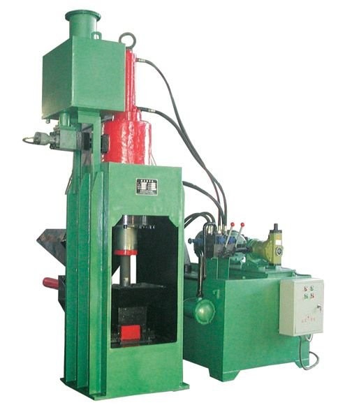 Brykieciarka hydrauliczna wszystkiego — zdjęcie 1