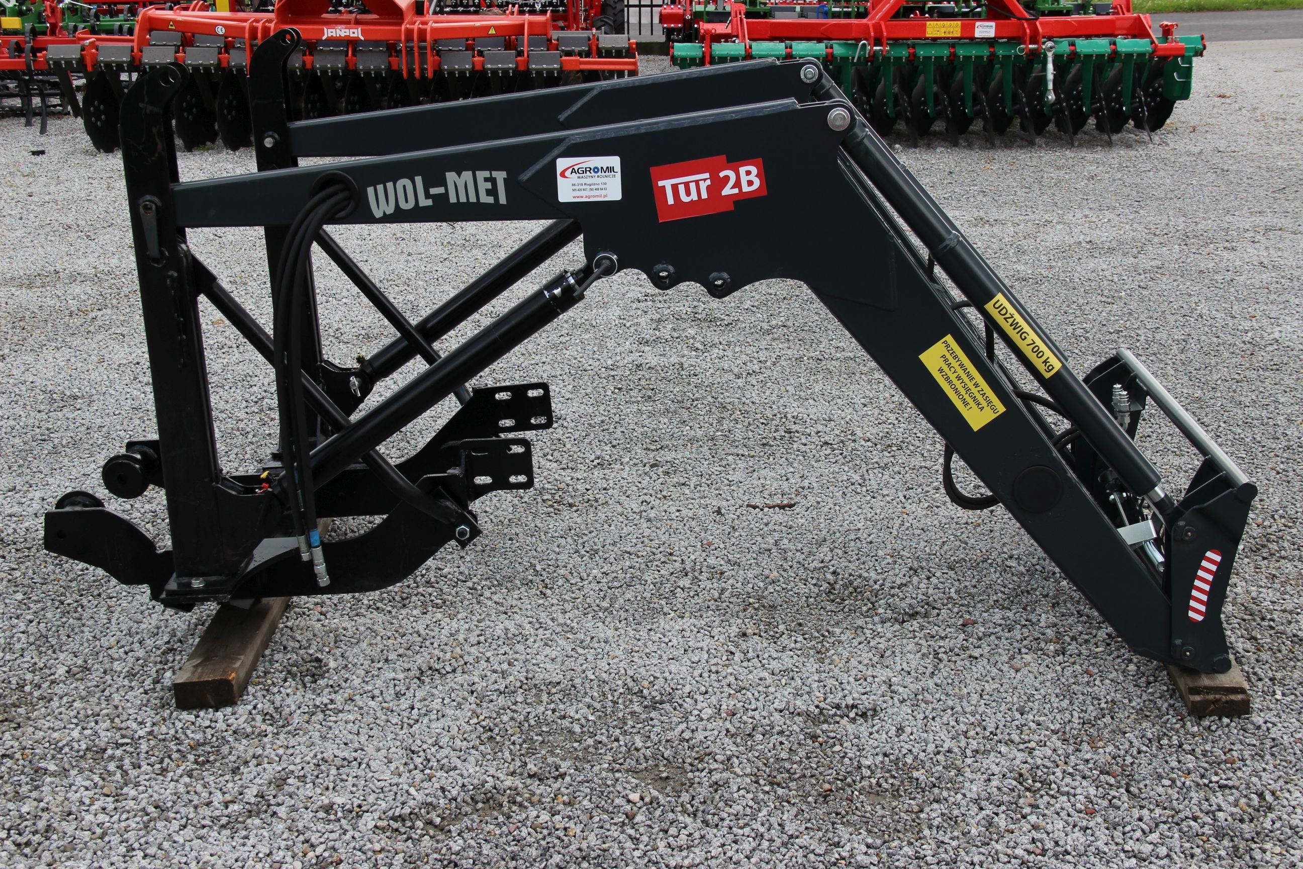 Tur tury ładowacz  euroramka C 360 C 330 MF 235 255 t-25 ZETOR URSUS — zdjęcie 4