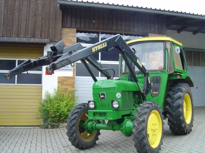 John Deere 1030 Allrad mit Frontlader — zdjęcie 2