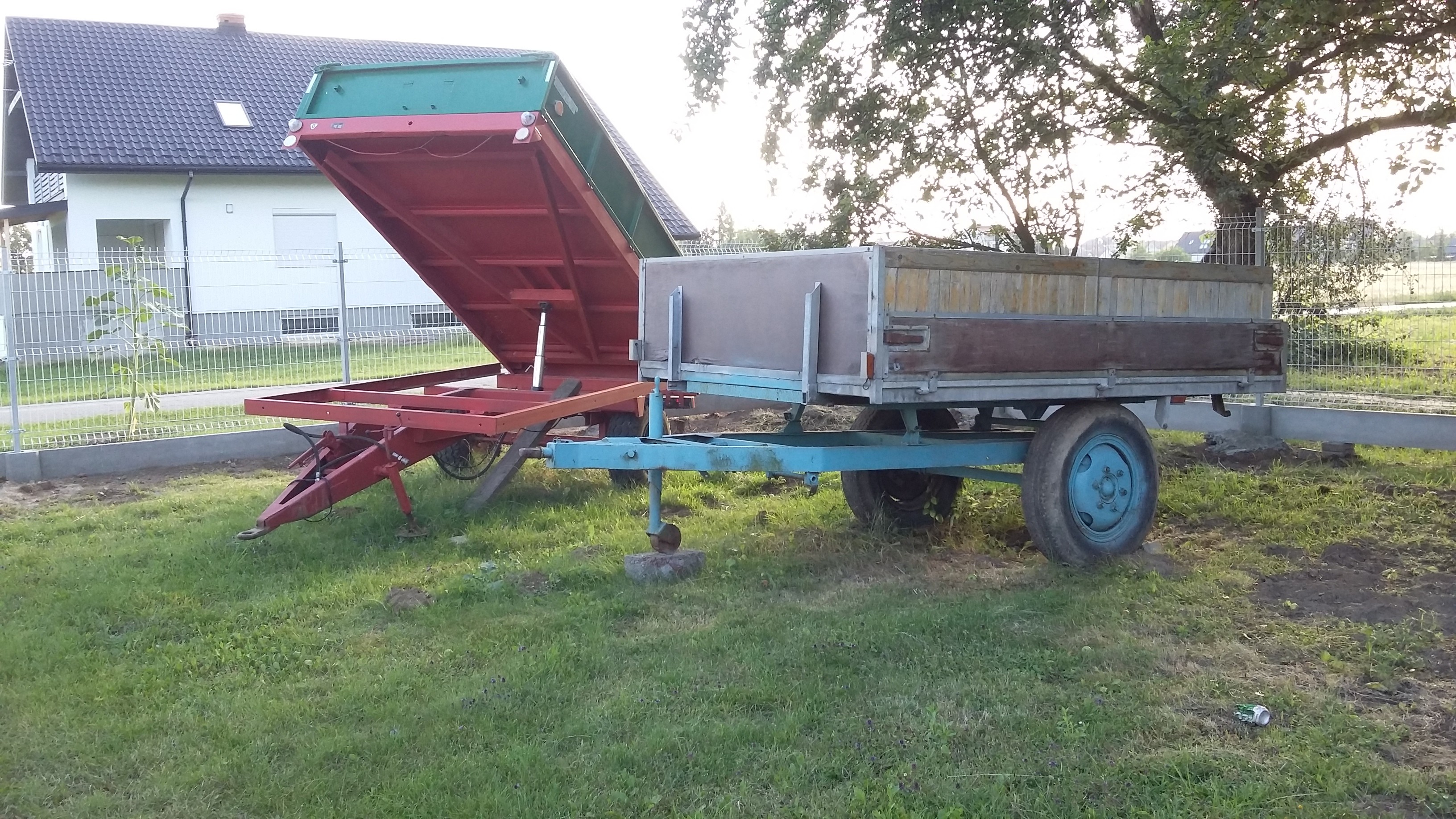 Przyczepa z kiprem — zdjęcie 2