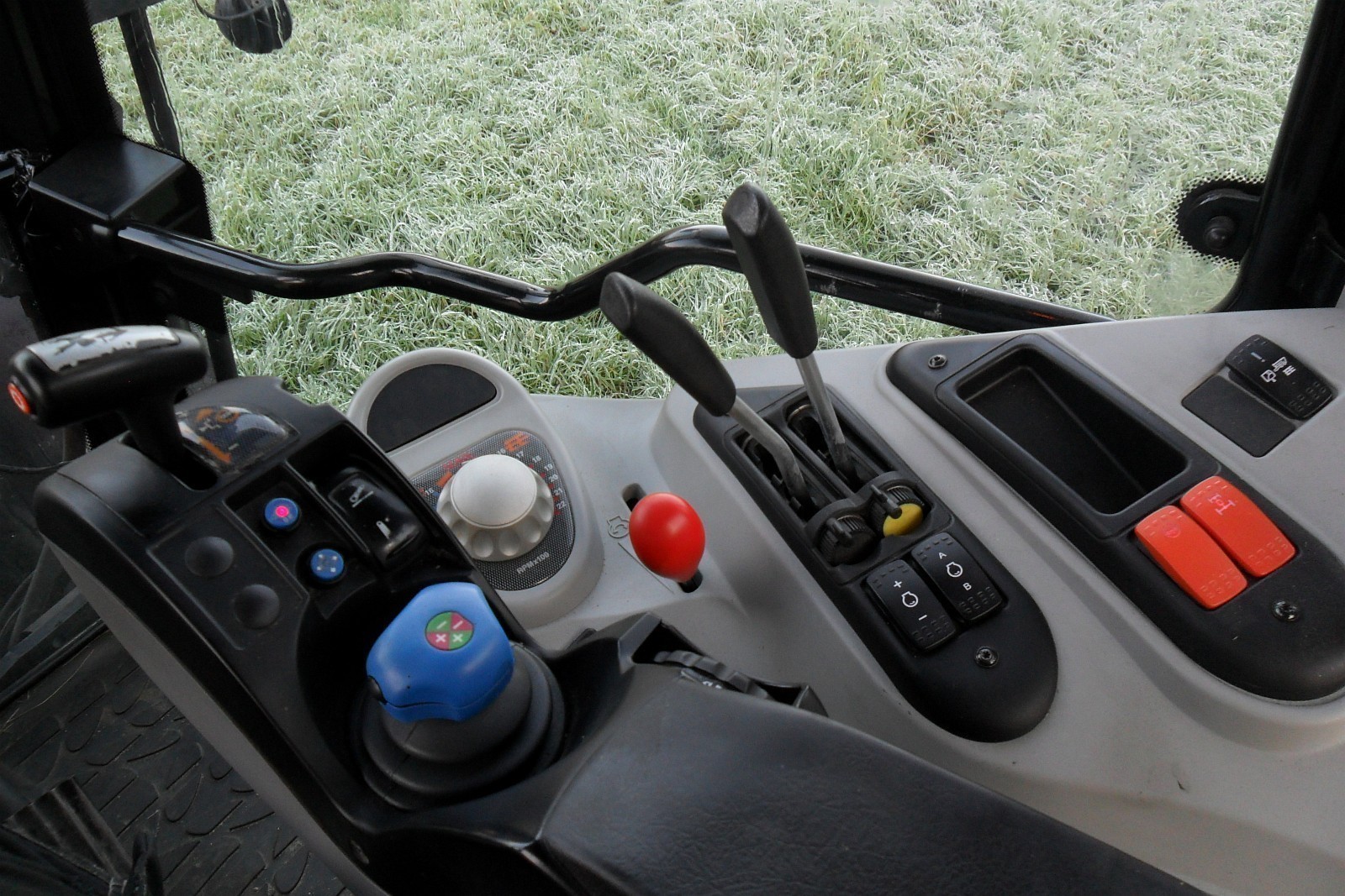 Ciągnik Massey Ferguson 6455 + ładowacz czołowy — zdjęcie 2
