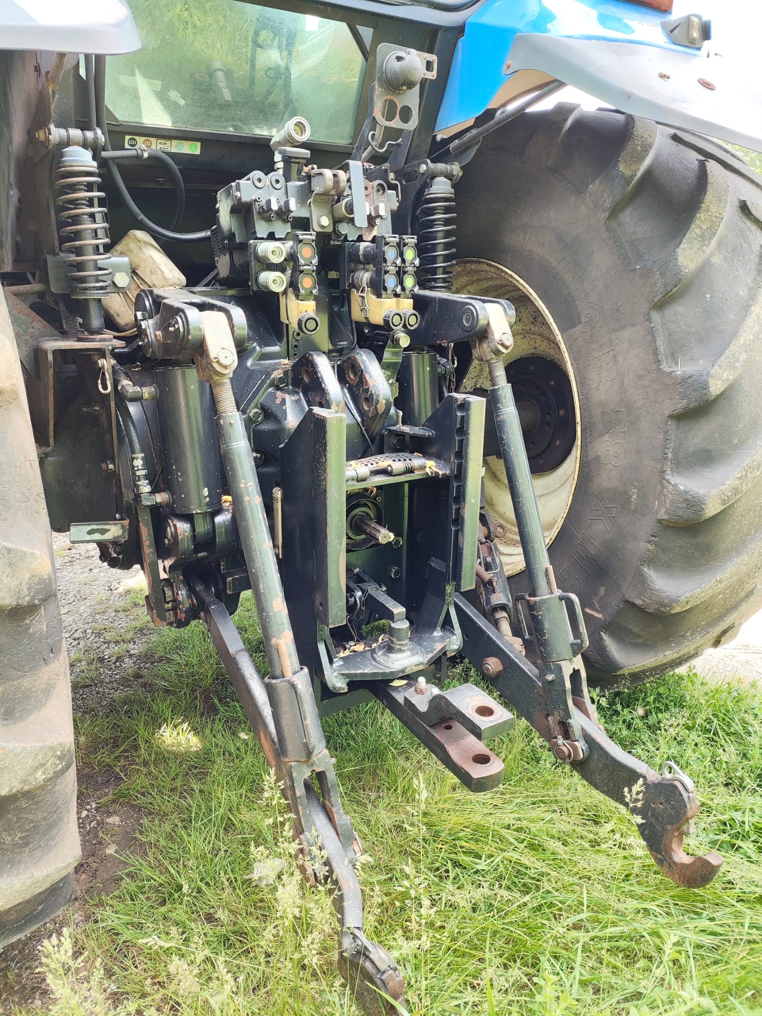 New Holland TM — zdjęcie 4