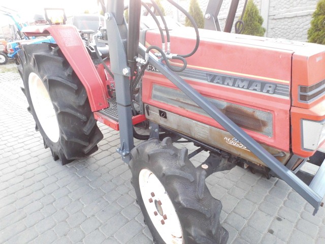  Yanmar FX 265 26,5KM 4x4 + ładowacz czołowy tur mini ładowarka  — zdjęcie 5
