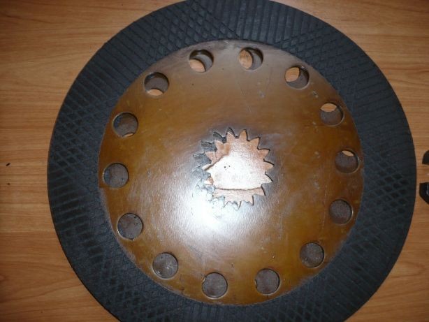 Tarcza Hamulcowa Case Maxxum 5120,5130,5140,5150,MX 120,135,mx90,mx80
