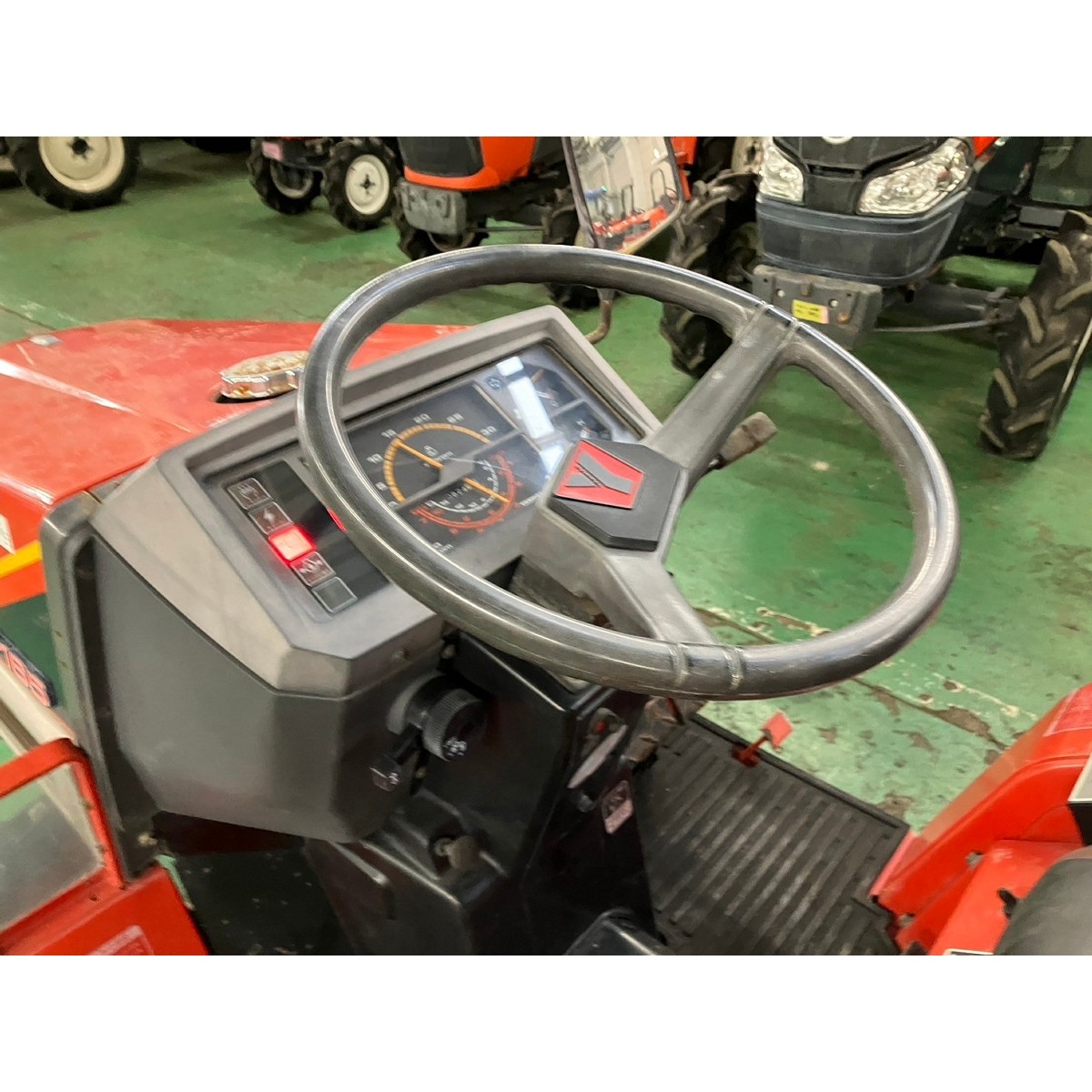 Traktor Yanmar F165D | Mini traktor z Japonii — zdjęcie 5