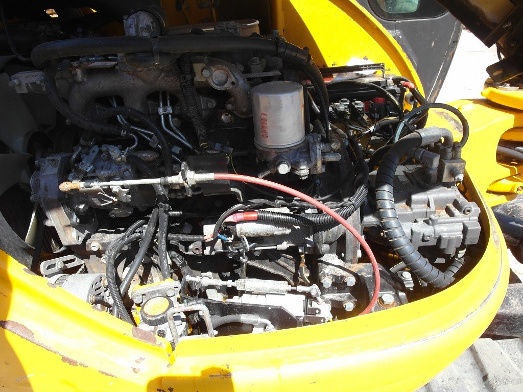 Minikoparka JCB 8080 8 ton 2007rok szybkozłącze klimatyzacja — zdjęcie 6