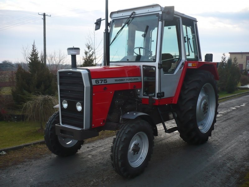 MASSEY FERGUSON  675 — zdjęcie 1