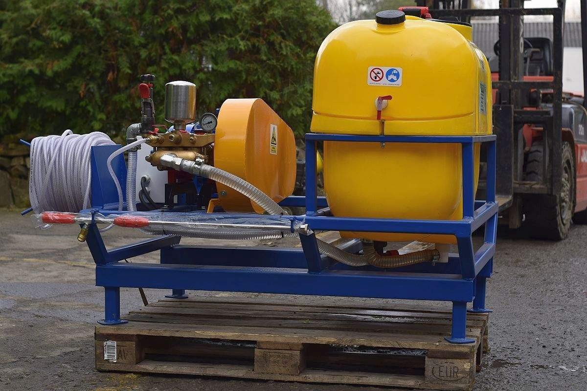 OPRYSKIWACZ elektryczny/myjka 400V  POLEXIM200E-400V: 200l 30-70l/min — zdjęcie 4