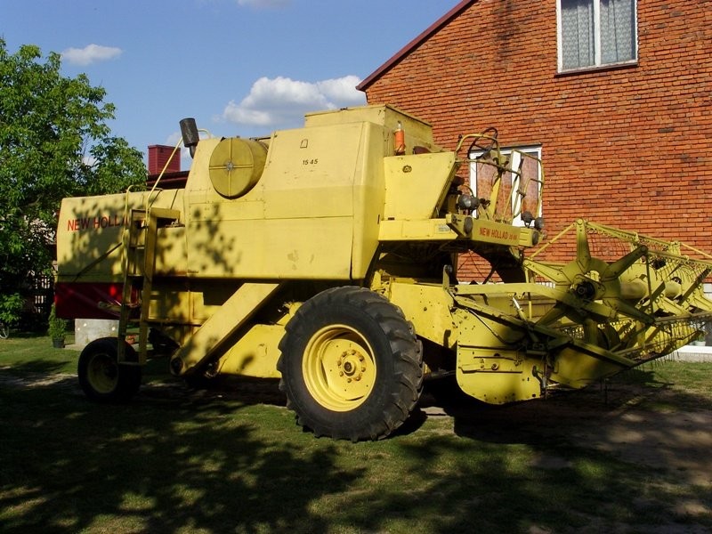 New Holland 1545 - 1980 — zdjęcie 1