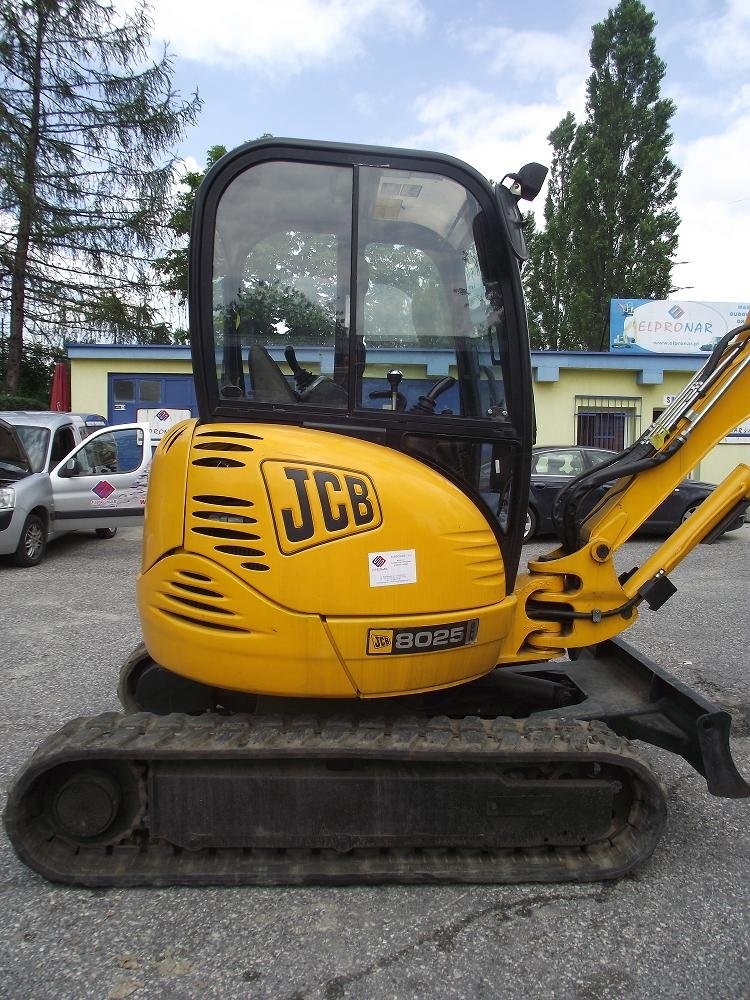 Koparka JCB 8025 ZTS - gąsienicowa — zdjęcie 1