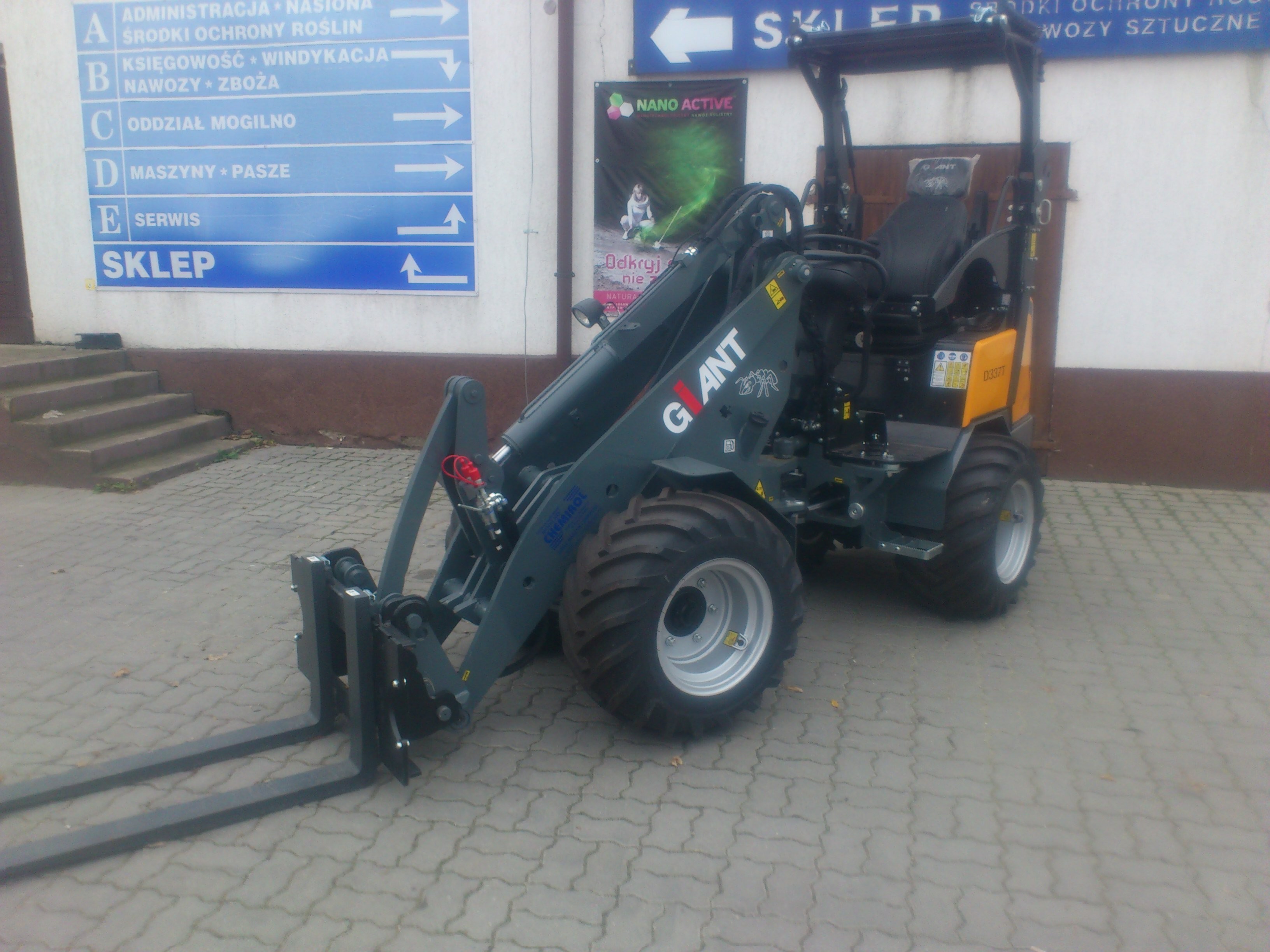 Giant D337T - 2014 — zdjęcie 2