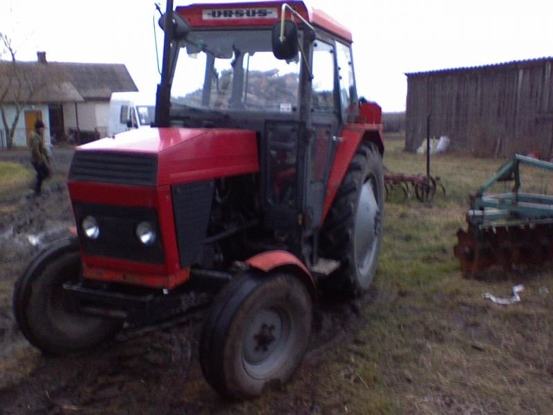 Ciągnik rolniczy Ursus 4512 — zdjęcie 2