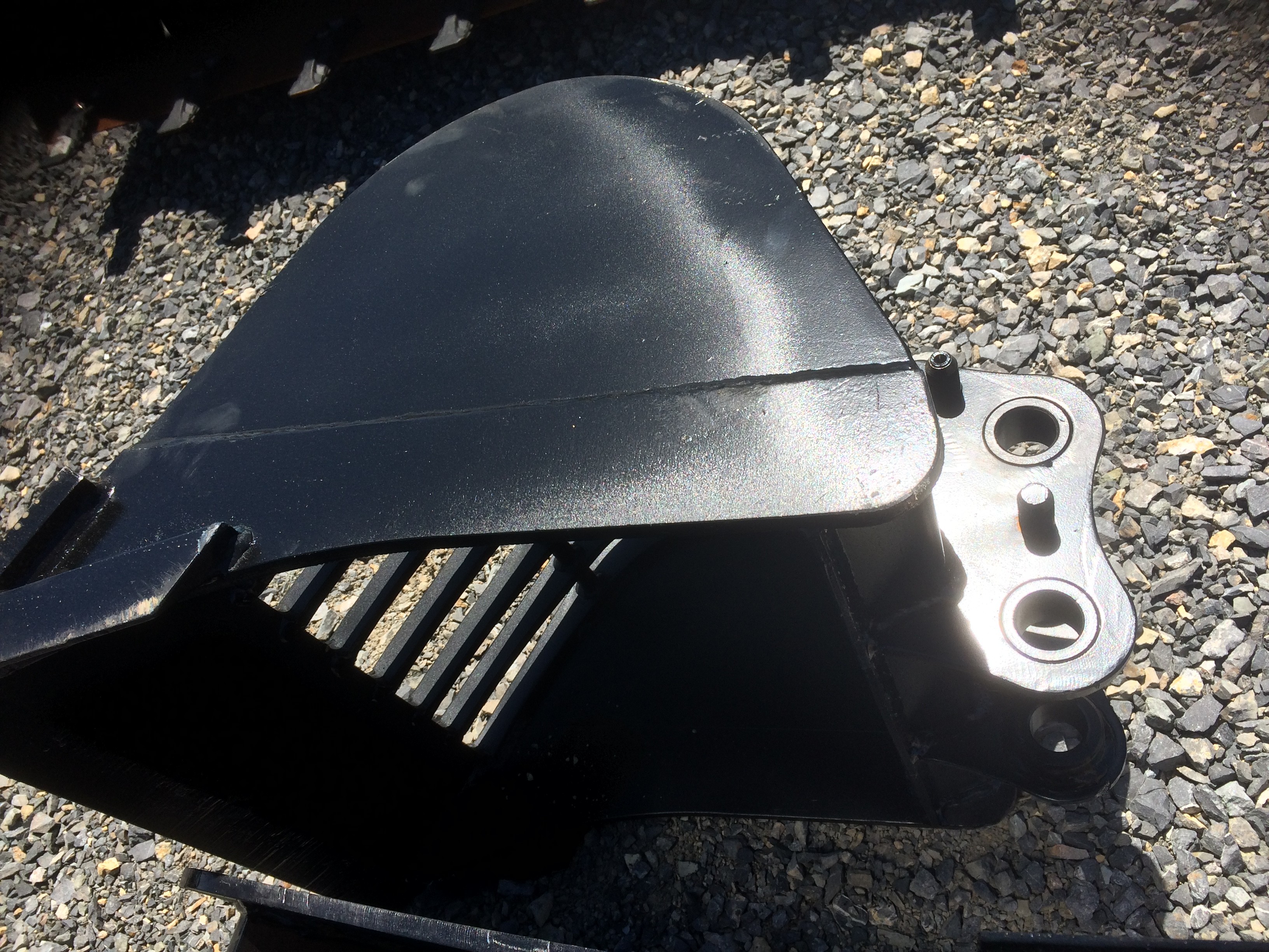 Łyżka ażurowa /przesiewna do JCB 8025/8030 — zdjęcie 2