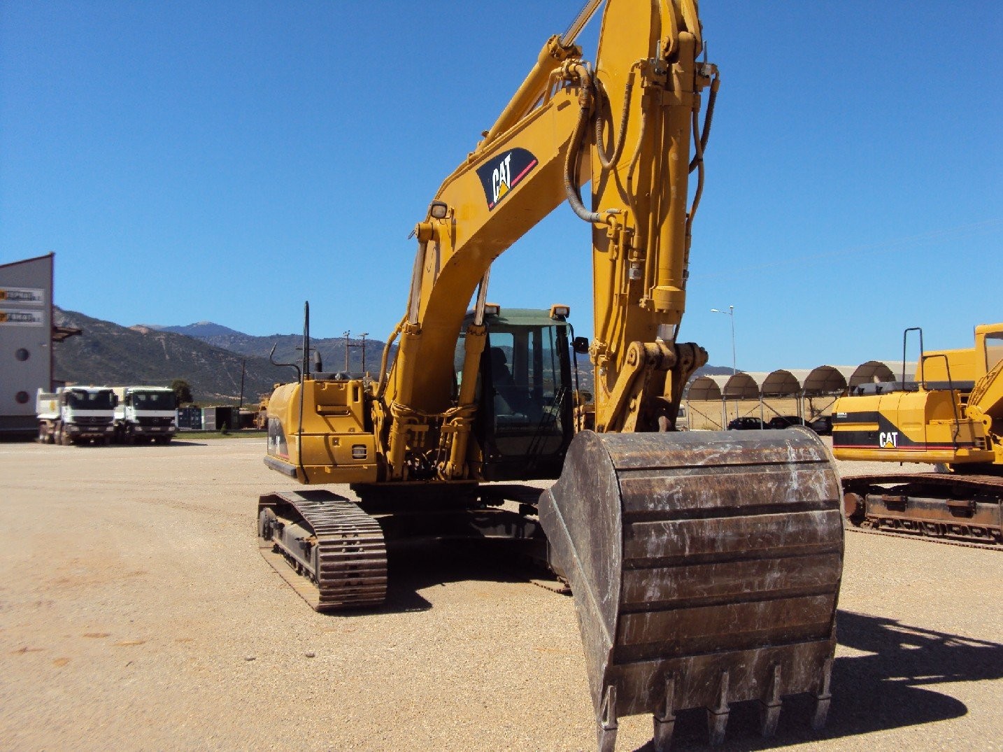 2000 CAT 322C — zdjęcie 3