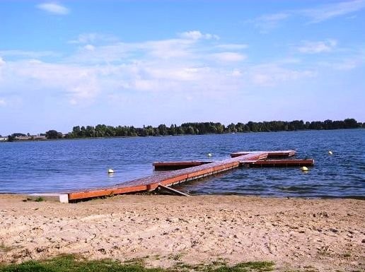 Nieruchomość bezpośrednio nad jeziorem Gopło — zdjęcie 1