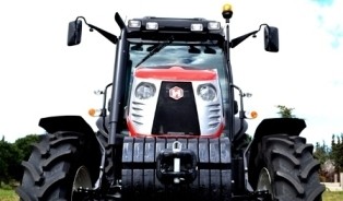 Ciągnik Hattat A100 4WD — zdjęcie 2