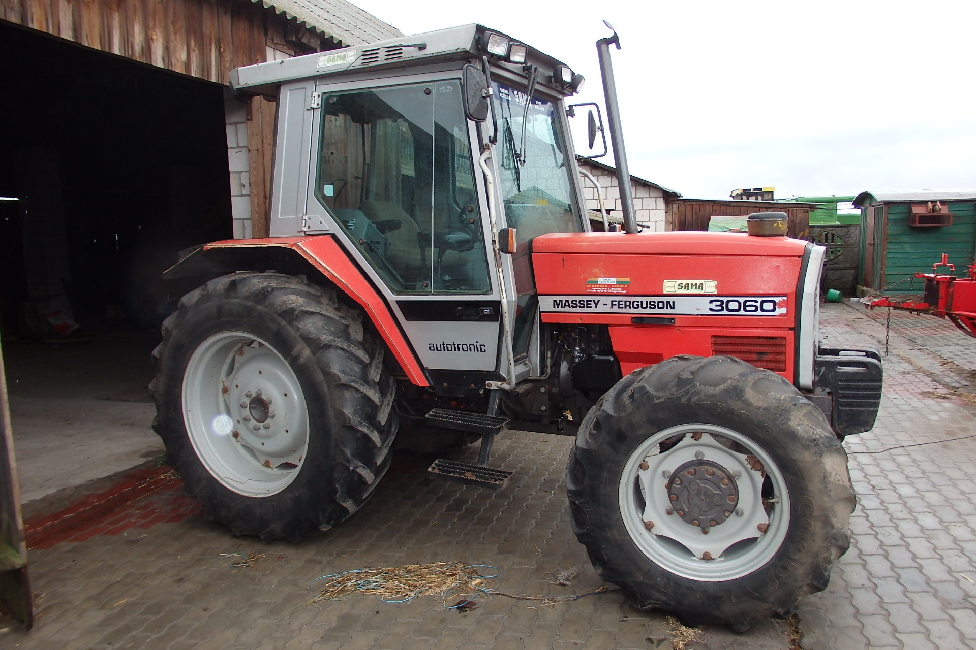 Ciągnik Rolniczy MASSEY FERGUSSON 3060 — zdjęcie 7